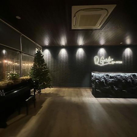 Q Garden Homestay Хатьен Экстерьер фото